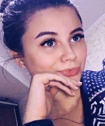 Позволь мне погрузить тебя в мир удовольствия и страсти. У меня есть множество возможностей, чтобы сделать твои фантазии реальностью. Мои нежные руки и умелые губы превратят наше свидание в незабываемый опыт. Фото, которые ты видишь, абсолютно реальные. Я уверена, что они вызывают у тебя желание познакомиться со мной поближе. Если ты ищешь качественный и роскошный отдых, обещаю, что не пожалеешь. Мои устные навыки и приятная компания оставят тебя полностью удовлетворенным. Оставь все дела и повседневные заботы, и окунись в мир наслаждения со мной. Жду тебя, чтобы показать, что я настоящая профессионалка в Москве. 💋💫 Полечка